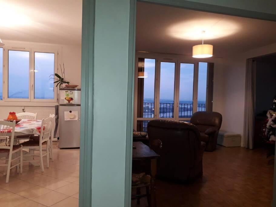 Apartament T4/5 Avec Vue Sur Les Alpes A 5 Minutes De Lyon La Mulatiere Zewnętrze zdjęcie